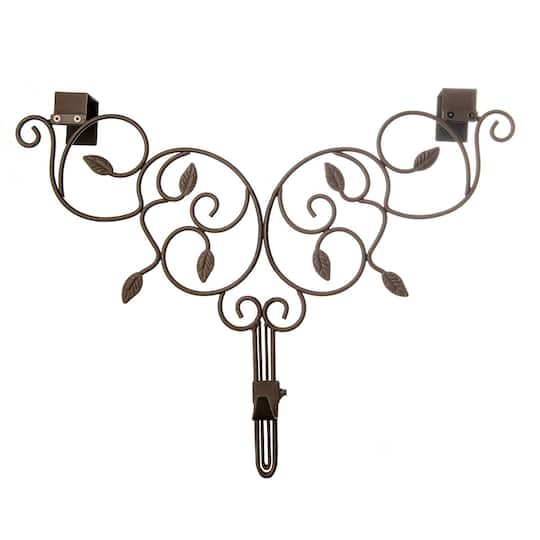 Village Lighting Adjustable Ivy Wreath Hanger